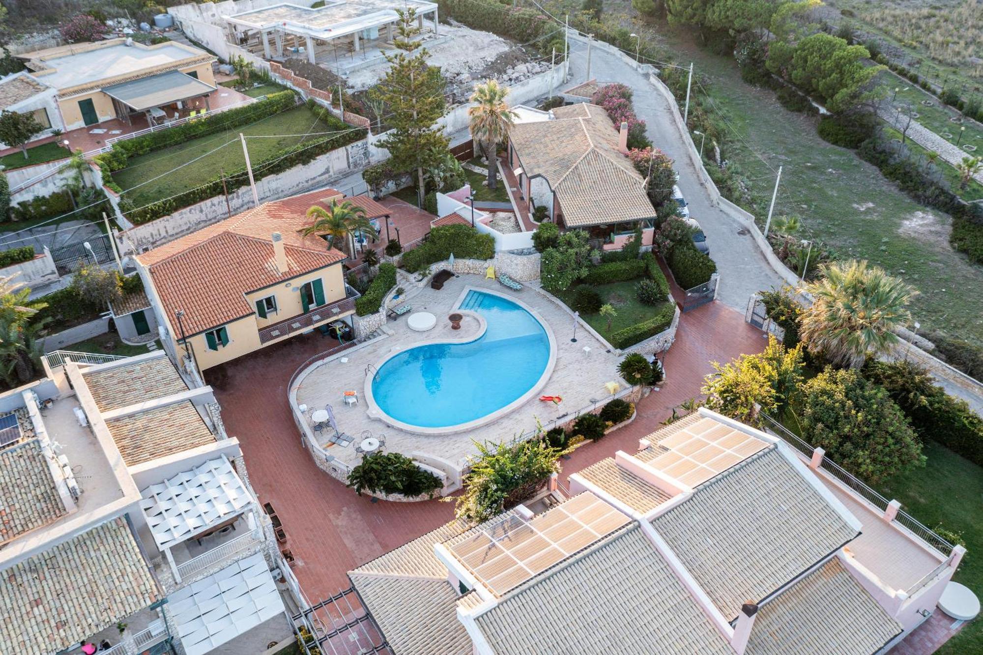 Fronte Spiaggia Zoe Villa Augusta Exterior foto