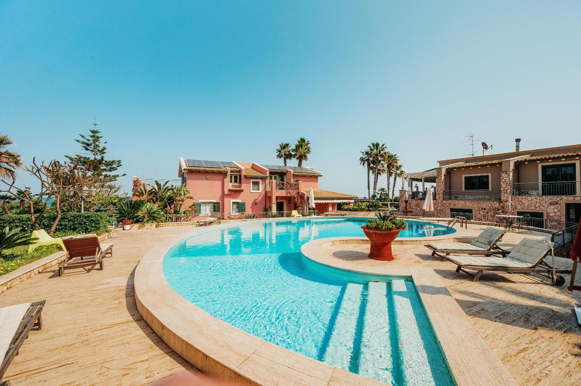Fronte Spiaggia Zoe Villa Augusta Exterior foto